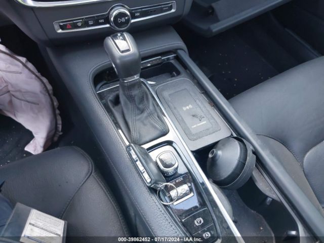 LVY982AK8JP017304 Volvo S90 T5 Momentum