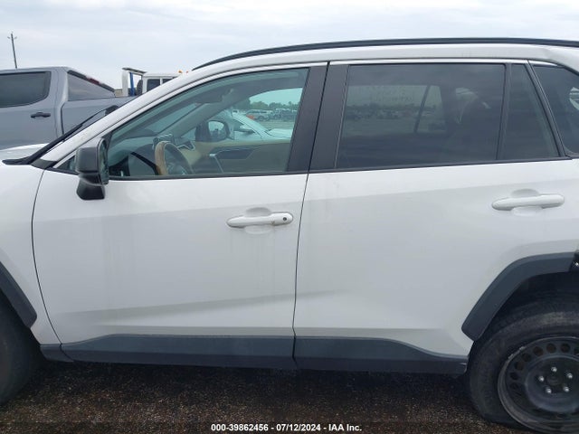 Toyota RAV4 LE 2021 2T3H1RFV4MC152650 Image 14