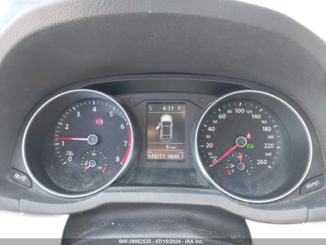 1VWAT7A32HC037202 Volkswagen Passat 1.8t S