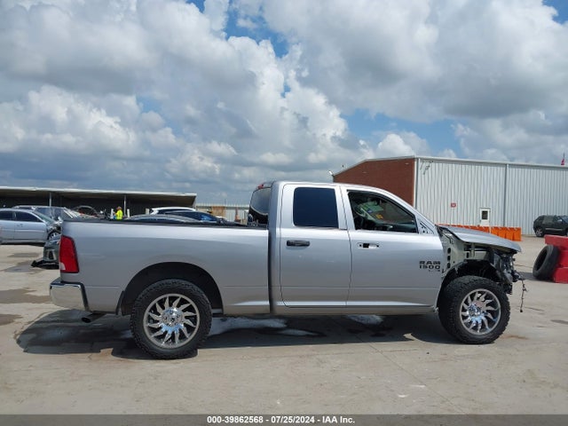 1C6RR6FG3LS114708 RAM 1500 Classic Tradesman Quad Cab 4x2 6'4 Box