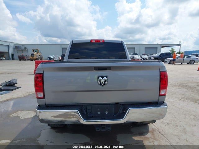 1C6RR6FG3LS114708 RAM 1500 Classic Tradesman Quad Cab 4x2 6'4 Box