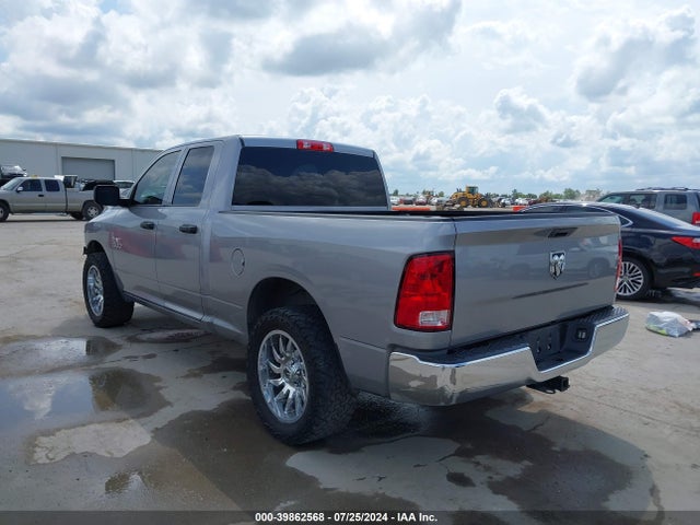 1C6RR6FG3LS114708 RAM 1500 Classic Tradesman Quad Cab 4x2 6'4 Box