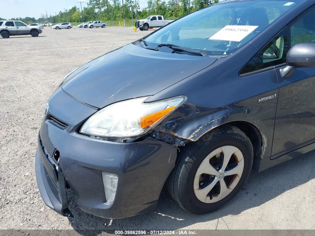 Toyota Prius Three 2014 JTDKN3DUXE1776548 Image 6