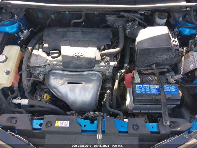 Toyota RAV4 LE 2017 JTMZFREVXHJ700192 Image 10