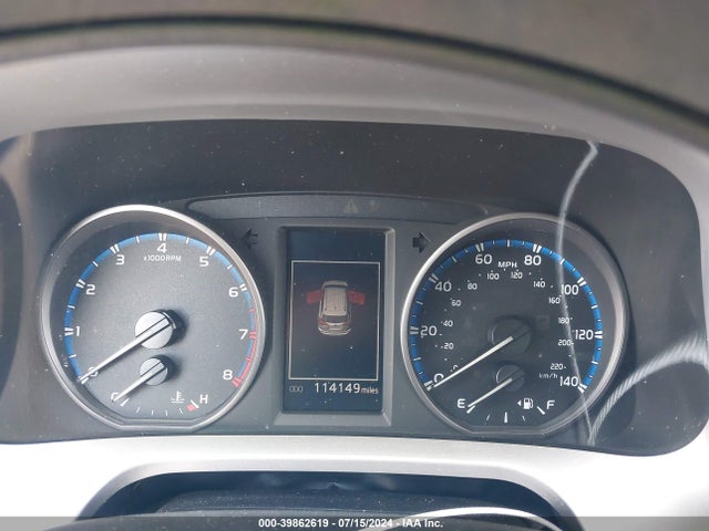Toyota RAV4 LE 2017 JTMZFREVXHJ700192 Image 7