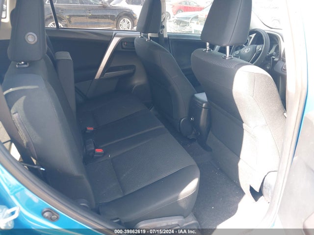 Toyota RAV4 LE 2017 JTMZFREVXHJ700192 Image 8