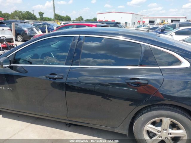 1G1ZB5ST5LF015979 Chevrolet Malibu Fwd Ls