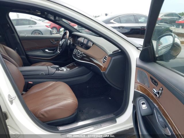 WDDUG8CB0EA066628 Mercedes-Benz S 550