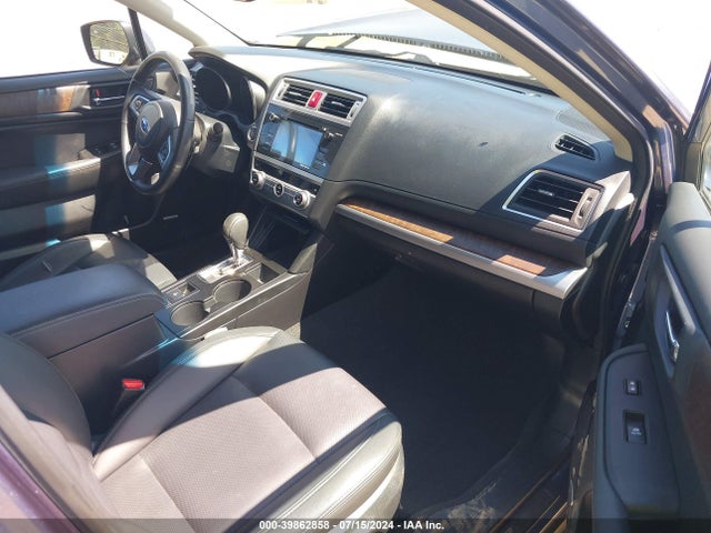 Subaru Outback 2.5i Limited 2017 4S4BSANCXH3231960 Image 5