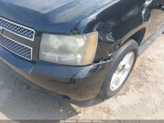 Продаж на аукціоні авто 2008 Chevrolet Tahoe Ltz, vin: 1GNFK13088J105873, номер лоту: 39862870