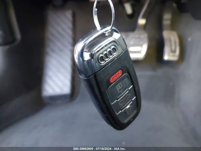 WAUM2AFR9GA000975 Audi A5 2.0t Premium