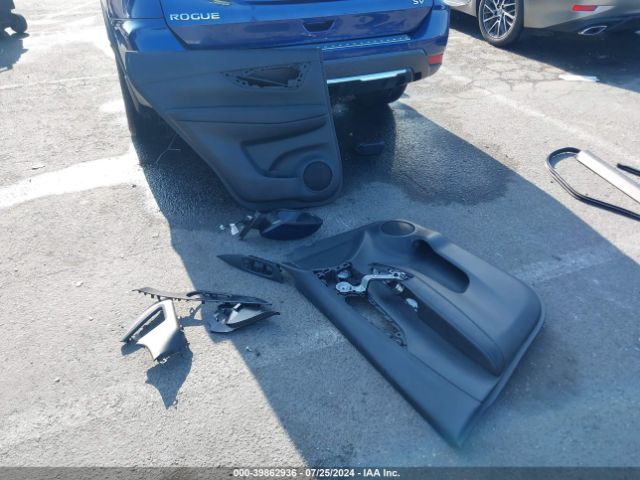 5N1AT2MT8JC723456 Nissan ROGUE SV