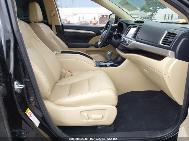 Toyota Highlander Xle 2017 5TDKZRFH9HS510761 Image 5
