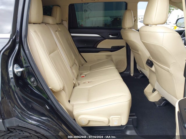 Toyota Highlander Xle 2017 5TDKZRFH9HS510761 Image 8