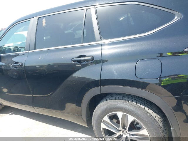Toyota Highlander Xle 2023 5TDKDRAH1PS006452 Image 14