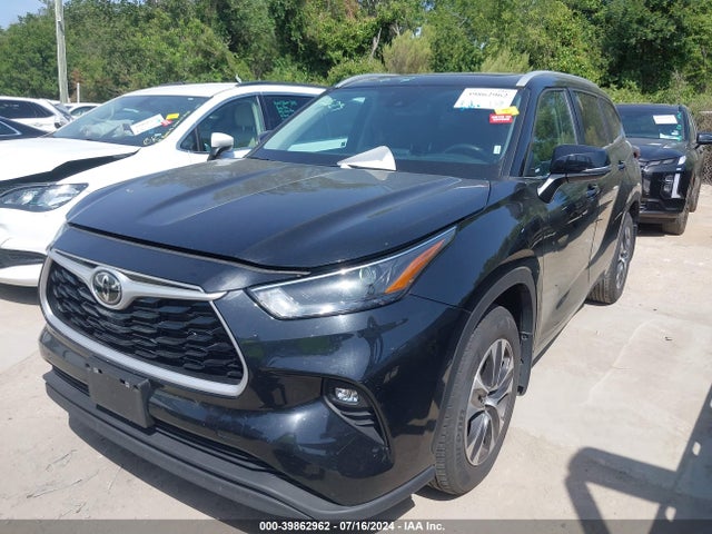 Toyota Highlander Xle 2023 5TDKDRAH1PS006452 Image 2