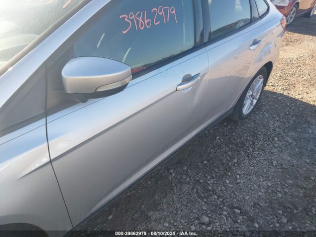 1FADP3F2XGL406678 Ford FOCUS SE