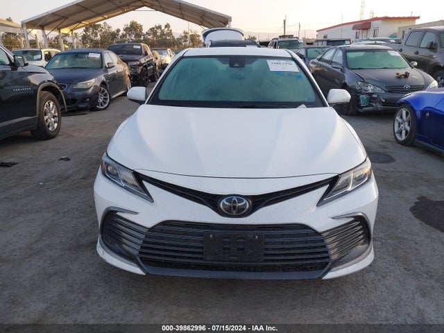 Toyota CAMRY LE 2022 4T1C11AK6NU070968 Image 12