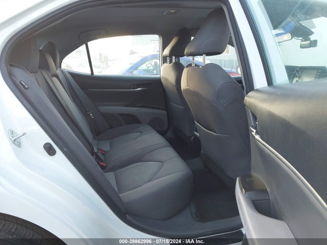 Toyota CAMRY LE 2022 4T1C11AK6NU070968 Image 8