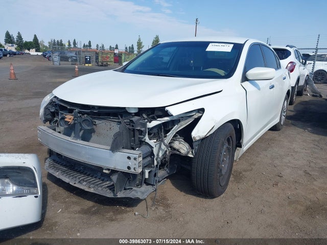 Nissan Altima 2.5 S 2014 1N4AL3APXEN209853 Image 2