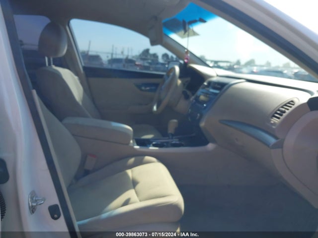 Nissan Altima 2.5 S 2014 1N4AL3APXEN209853 Image 5