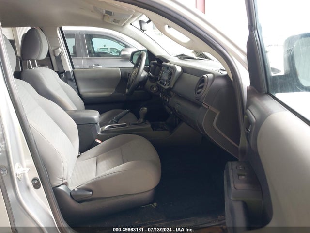 3TYCZ5AN0NT072495 Toyota Tacoma Sr V6