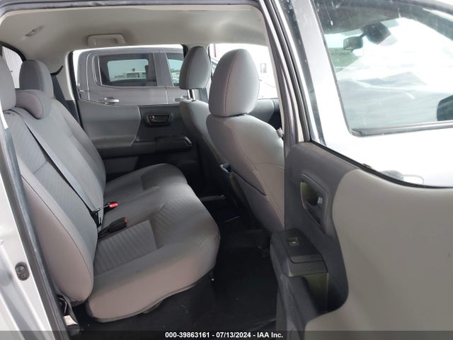 3TYCZ5AN0NT072495 Toyota Tacoma Sr V6