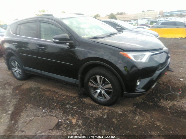 Toyota Rav4 Xle 2018 2T3RFREV1JW825380 zdjęcie główne