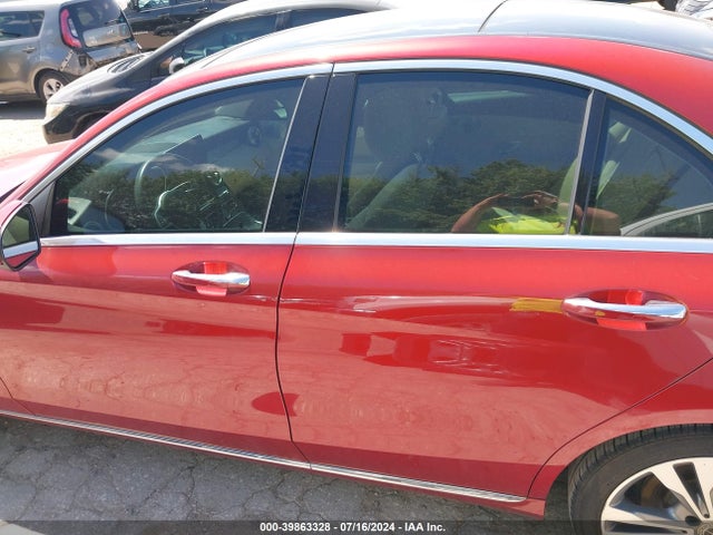 39863328 :رقم المزاد ، 55SWF8DB8KU307521 vin ، 2019 Mercedes-benz C 300 مزاد بيع