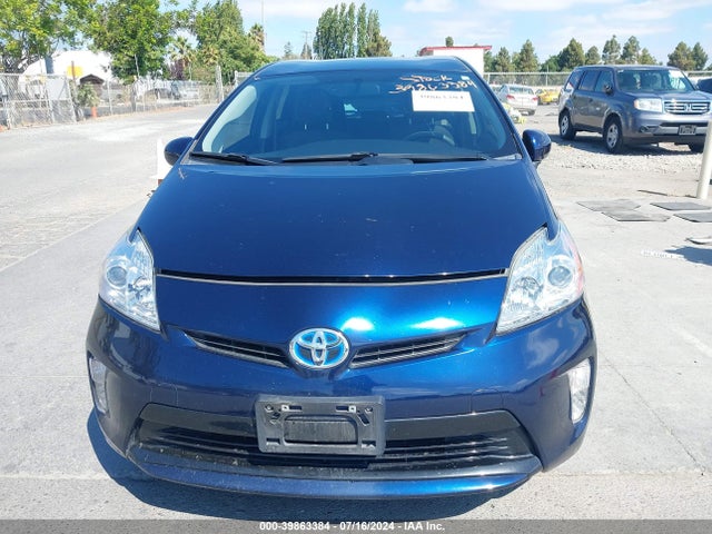 Toyota Prius Two 2015 JTDKN3DU3F1972171 Image 12