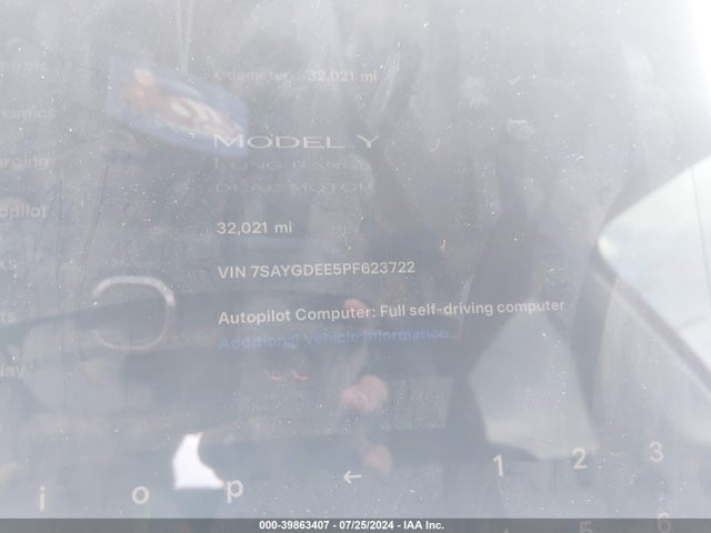 2023 TESLA MODEL Y 7SAYGDEE5PF623722 Photo 6