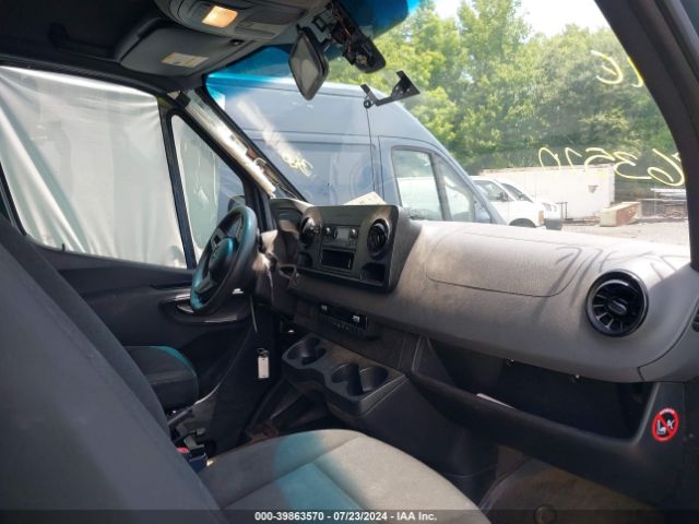 WD4PF1CD0KP109852 Mercedes-Benz Sprinter 2500 High Roof V6