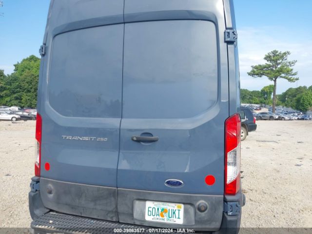 1FTBR3X85MKA57896 Ford Transit-250 Cargo Van