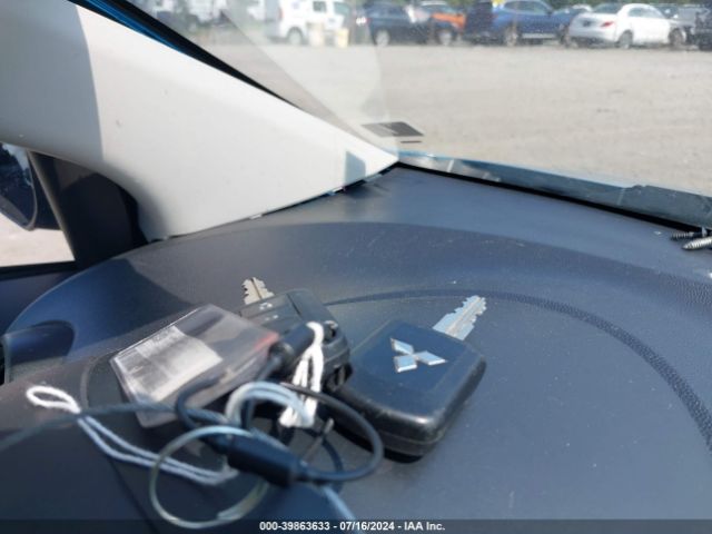 ML32AUHJ2MH004748 Mitsubishi Mirage Carbonite Edition/es/le