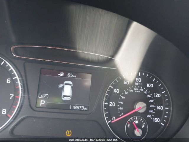 5XYPGDA56KG545094 KIA Sorento 3.3l Lx