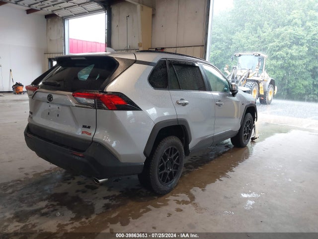 Toyota Rav4 Xle 2023 2T3W1RFV9PW244881 Image 4