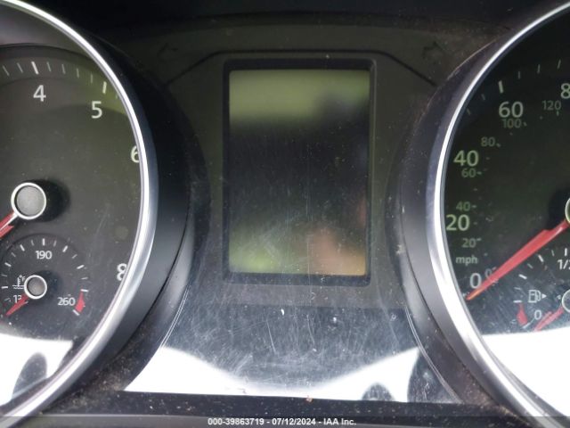1VWAA7A32JC001683 Volkswagen Passat 2.0t R-line/2.0t S