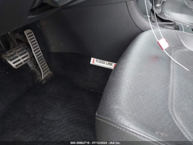 1VWAA7A32JC001683 Volkswagen Passat 2.0t R-line/2.0t S