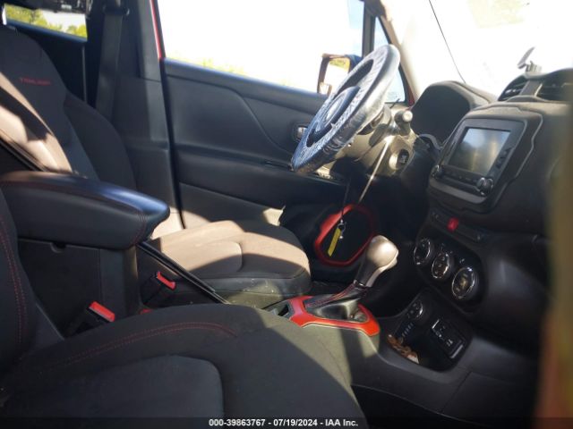 ZACCJBCB4HPF63674 Jeep Renegade Trailhawk 4x4