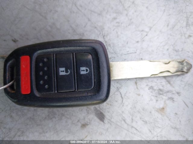 5J6RM3H39EL031324 Honda CR-V LX