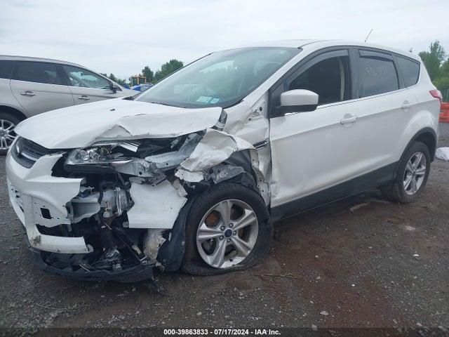 Ford ESCAPE SE 2015 1FMCU9G96FUC72026 Image 2