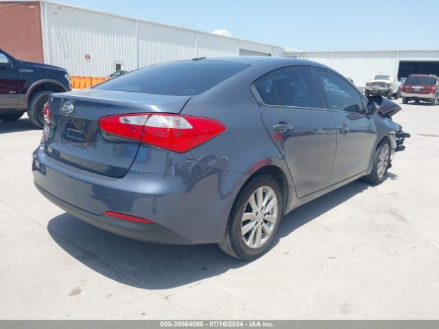 KNAFX4A6XE5225226 KIA FORTE LX