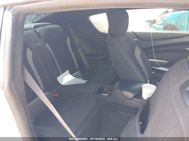Chevrolet Camaro 1lt 2017 1G1FB1RX7H0211825 Image 8