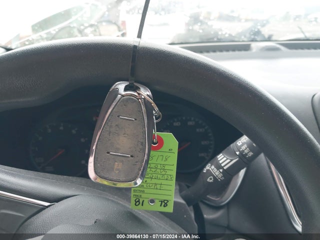 Chevrolet EQUINOX LT 2018 3GNAXSEV6JS588178 Image 11