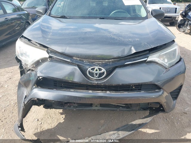 Toyota RAV4 LE 2016 JTMZFREV7GD081869 Image 12