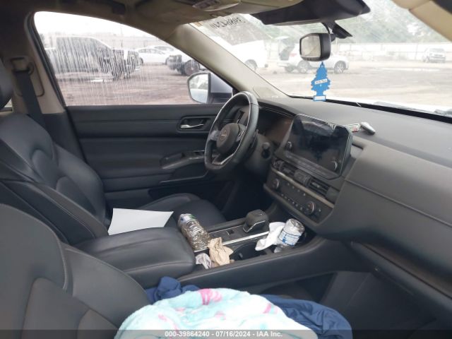 5N1DR3CDXNC243596 Nissan Pathfinder Sl 4wd