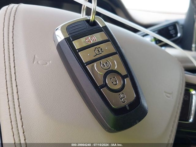 5LM5J7XC7LGL32355 Lincoln Aviator Reserve