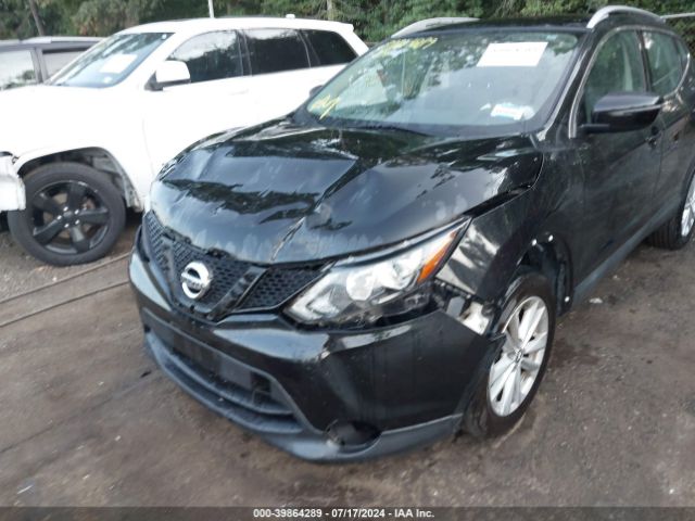 JN1BJ1CR4HW117176 Nissan Rogue Sport Sv