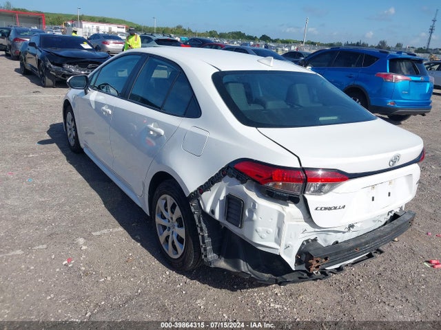 Toyota COROLLA LE 2021 5YFEPMAE7MP234652 Image 3