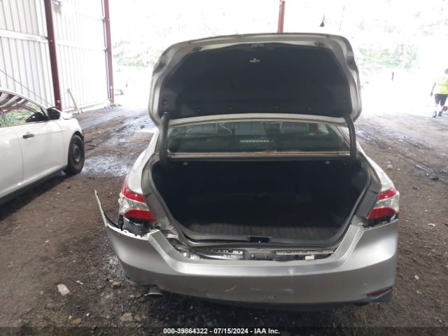4T1BZ1HK5JU002262 Toyota Camry Xle V6